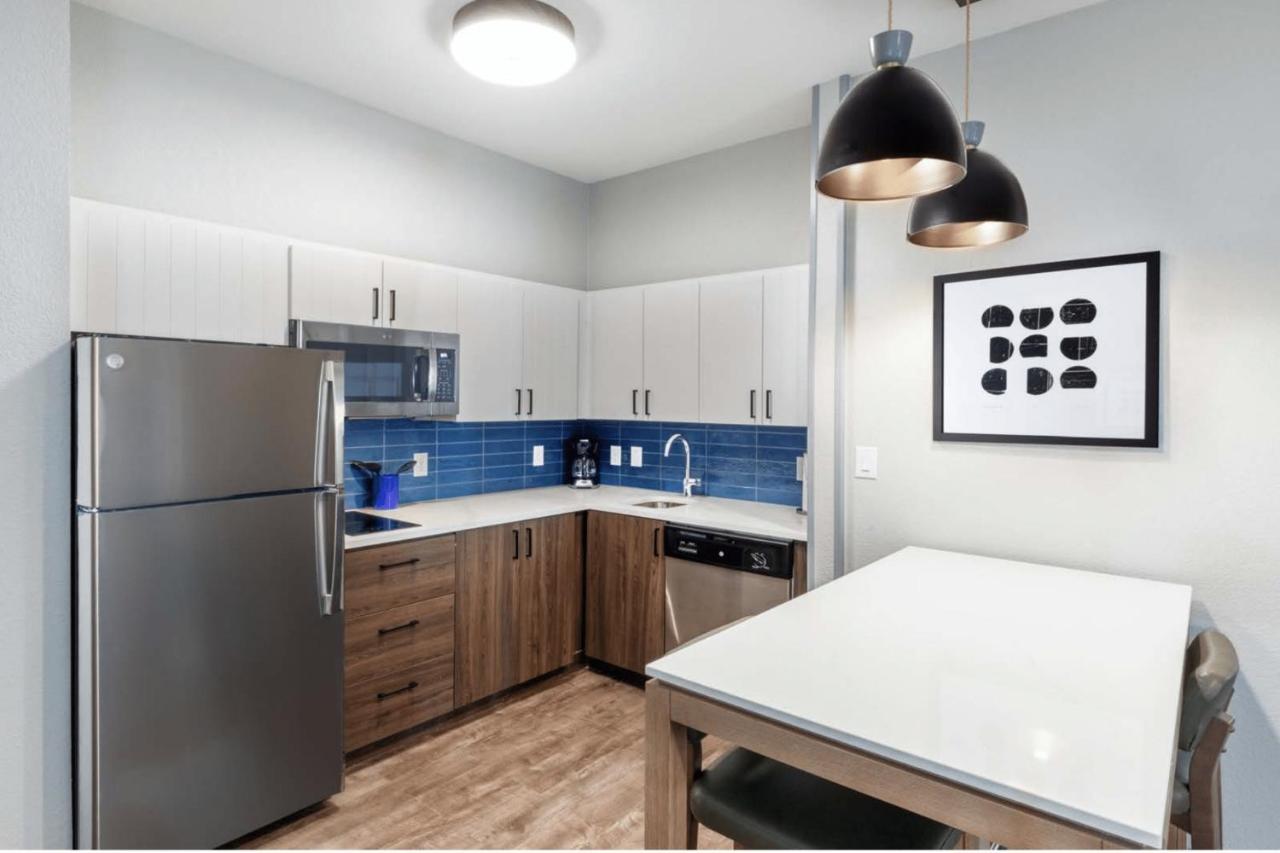 Staybridge Suites Waco South - Woodway By Ihg Bagian luar foto